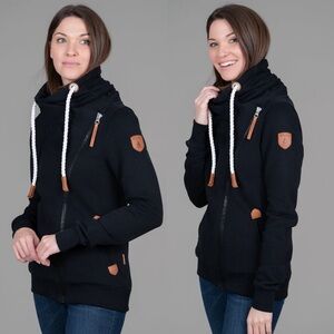 Wanakome Women’s Hestia Black Full-Zip Sweatshirt Longsleeve in Black L